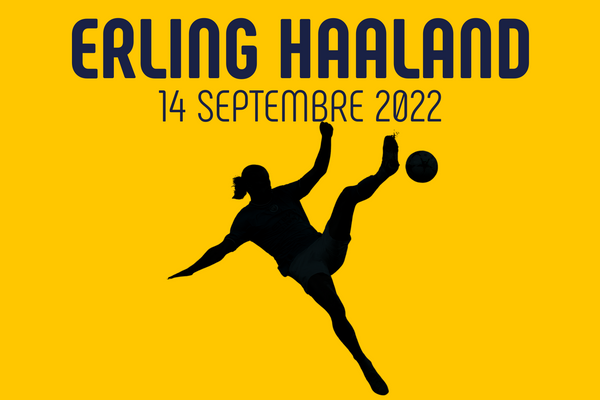 Erling Haaland réalise un geste acrobatique pour marquer contre le Borussia Dortmund à l'Etihad Stadium, 14 septembre 2022, Manchester City
